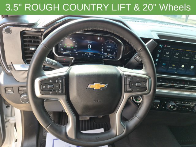 Used 2025 Chevrolet Silverado 1500 LT w/ Safety Package AWD/4WD image 30