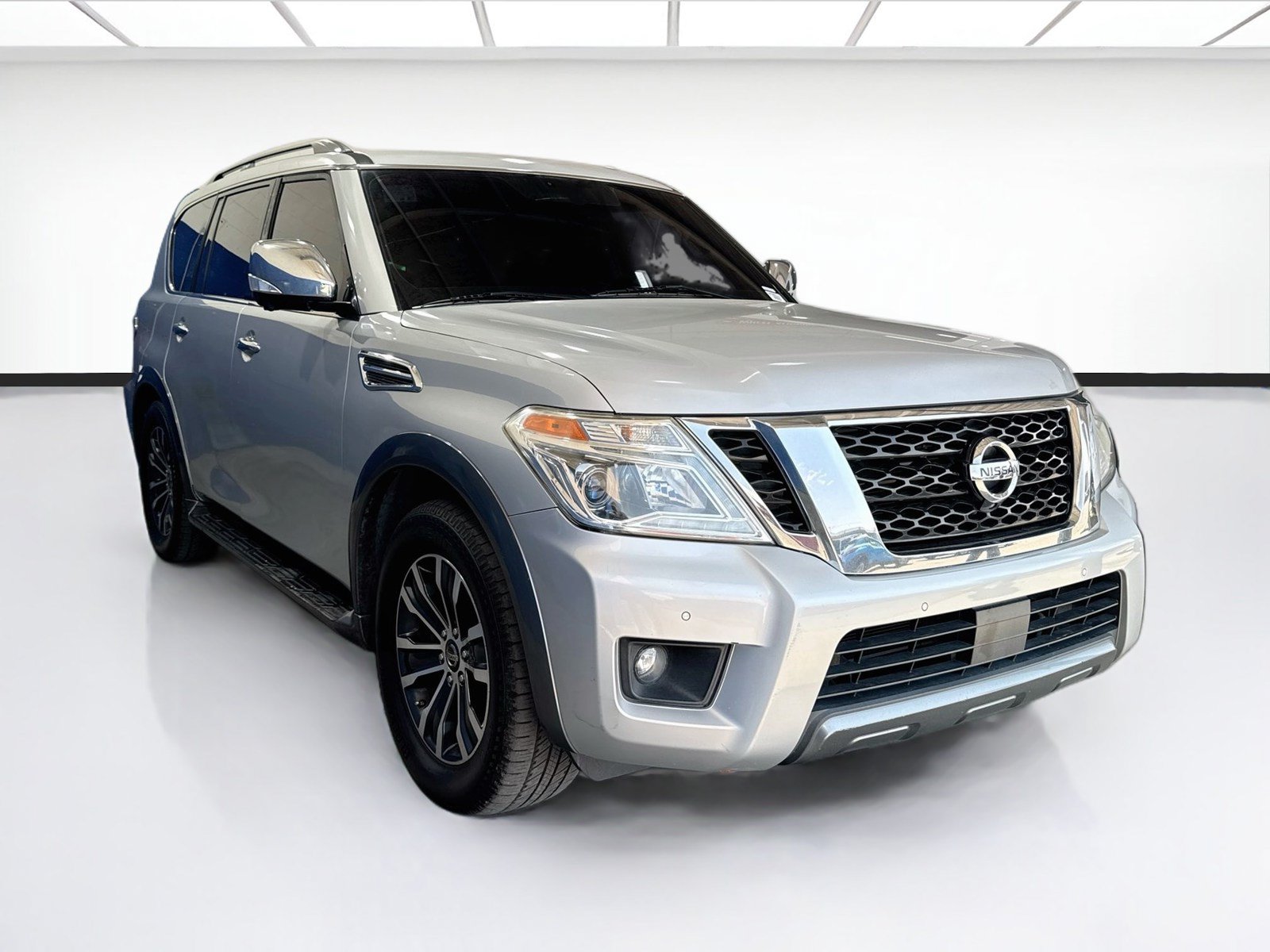Used 2020 Nissan Armada SL w/ Premium Package RWD image 3