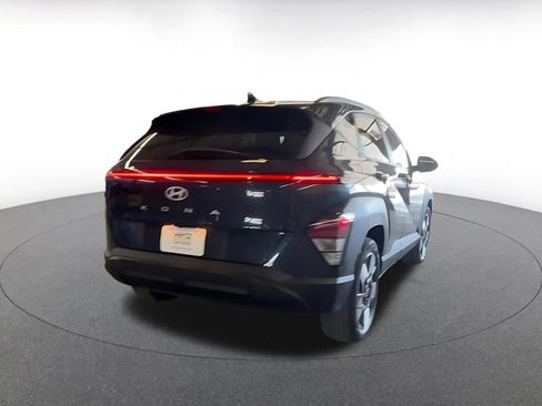 Used 2025 Hyundai Kona SEL image 16