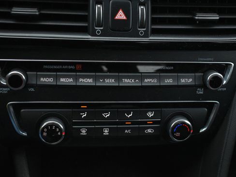 Used 2018 Kia Optima LX image 25