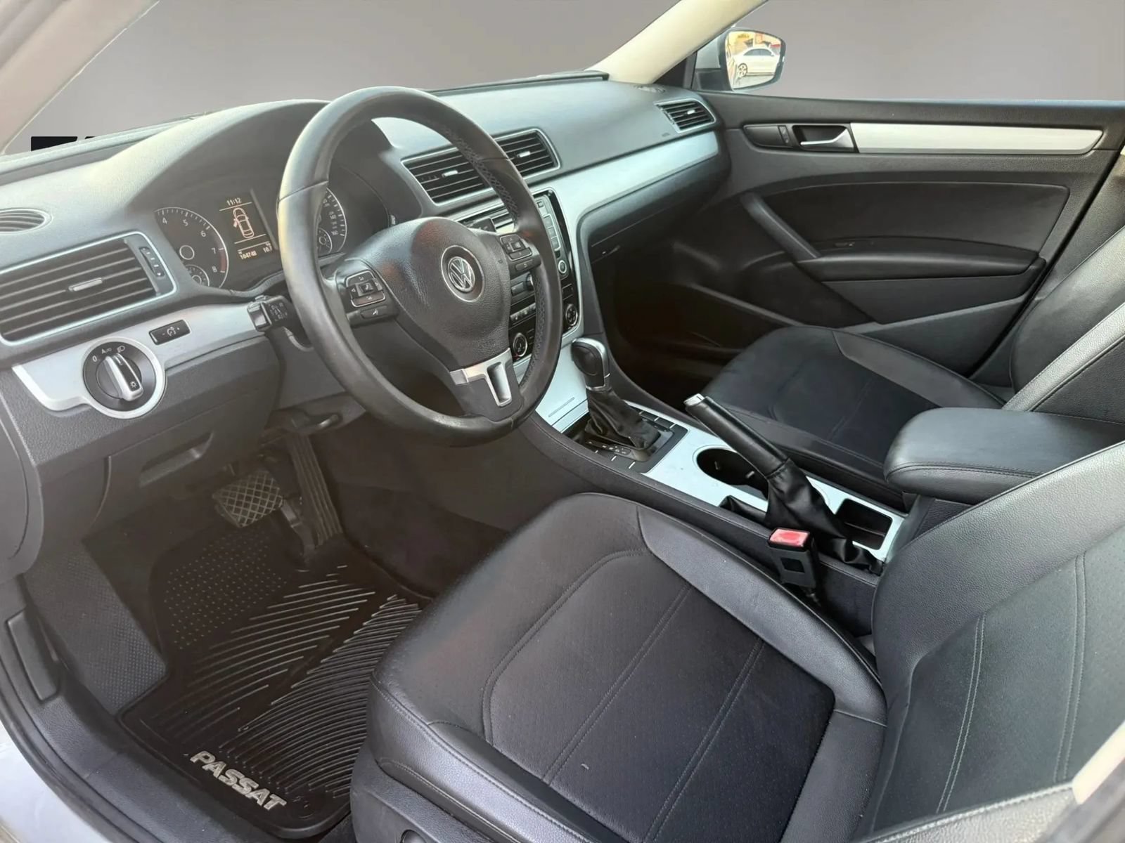 Used 2013 Volkswagen Passat 2.5 SE FWD image 10