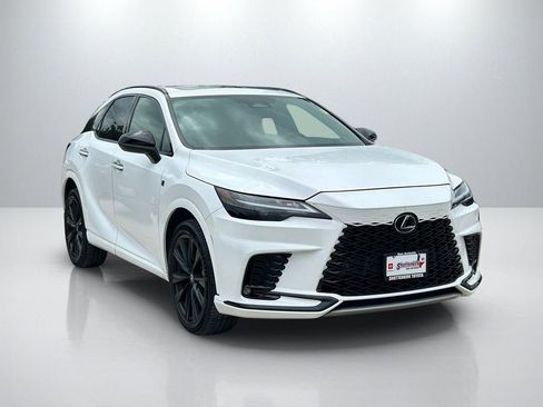 Used 2023 Lexus RX 500h F Sport AWD/4WD image 3