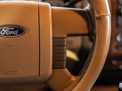 Used 2004 Ford F150 4x4 SuperCrew image 17