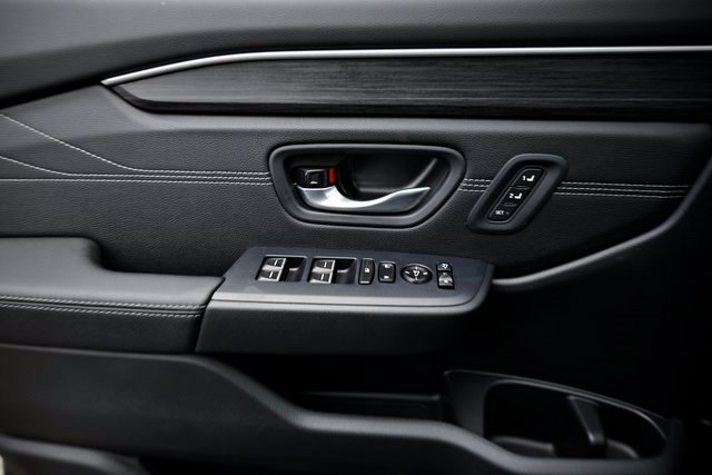 New 2026 Honda Pilot Touring image 24