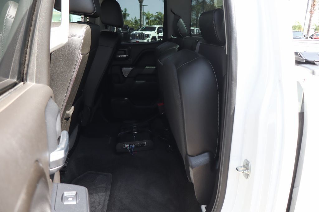 Used 2016 GMC Sierra 1500 SLE w/ All-Terrain Package AWD/4WD image 37
