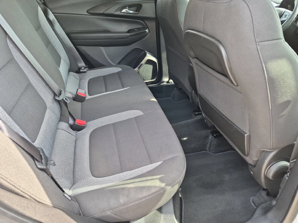 Used 2025 Chevrolet TrailBlazer LT AWD/4WD image 28