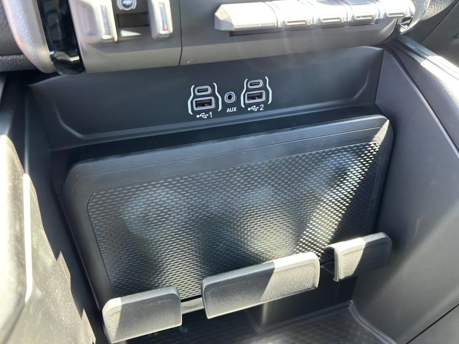 New 2027 RAM 3500 Big Horn AWD/4WD image 15