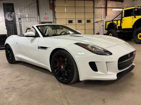 Used 2014 Jaguar F-TYPE Convertible RWD image 31