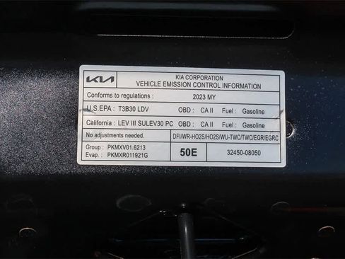 Used 2023 Kia Niro EX image 38