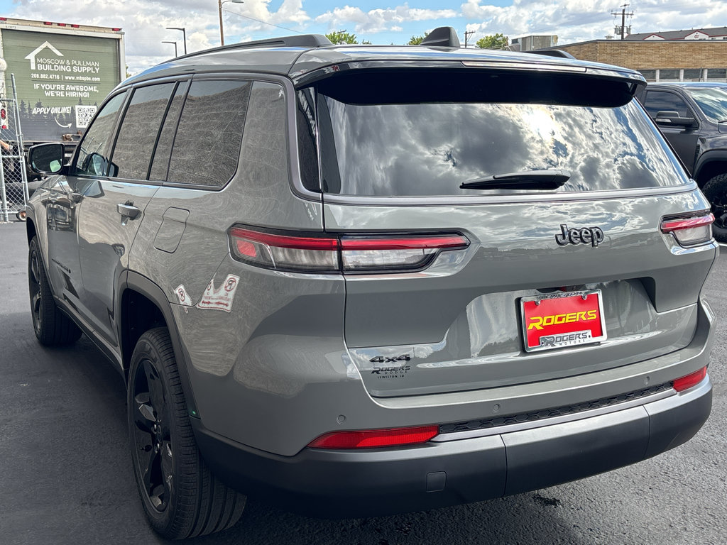 New 2027 Jeep Grand Cherokee L Limited w/ Limited Altitude Package AWD/4WD image 7