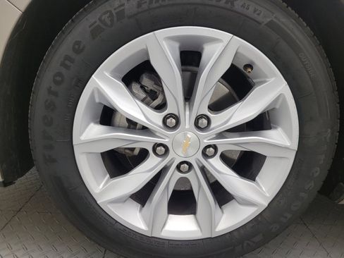 Used 2023 Chevrolet Malibu LT FWD image 31
