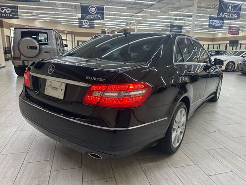 Used 2013 Mercedes-Benz E 350 BlueTEC Sedan image 9