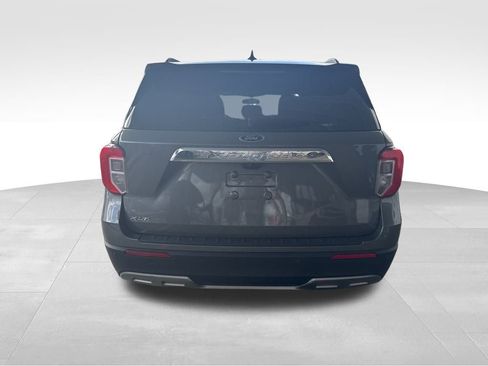 Certified 2023 Ford Explorer XLT w/ Equipment Group 202A image 5