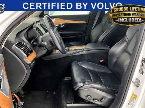 Used 2023 Volvo XC90 B6 Plus AWD/4WD image 32