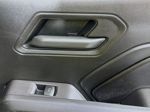 Used 2023 Chevrolet Colorado W/T image 30