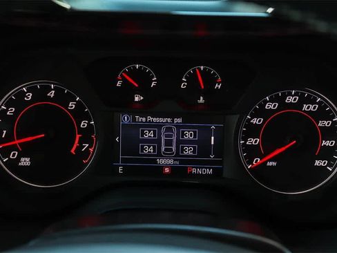 Used 2023 Chevrolet Camaro LT w/ RS Package image 25