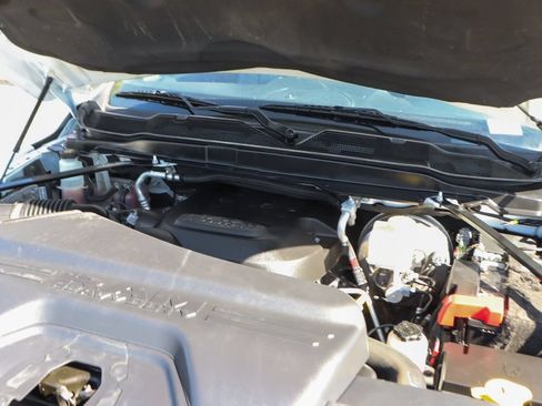 Used 2021 RAM 2500 Tradesman RWD image 13
