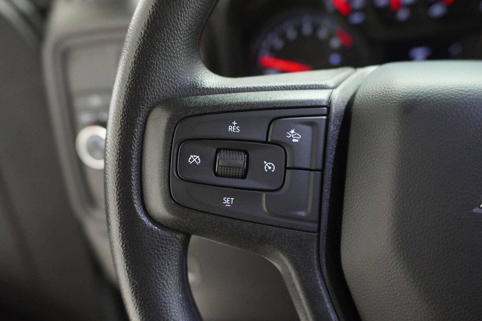 Used 2024 Chevrolet Silverado 1500 Custom RWD image 8