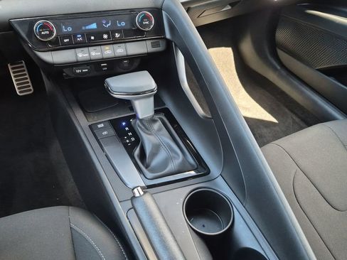 Used 2026 Hyundai Elantra Sport FWD image 20