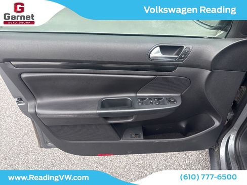 Used 2012 Volkswagen Jetta TDI FWD image 10