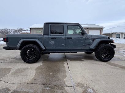 Used 2024 Jeep Gladiator Sport