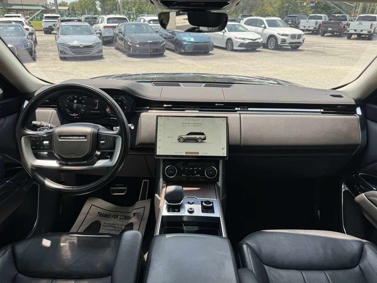 Used 2023 Land Rover Range Rover SE AWD/4WD image 14
