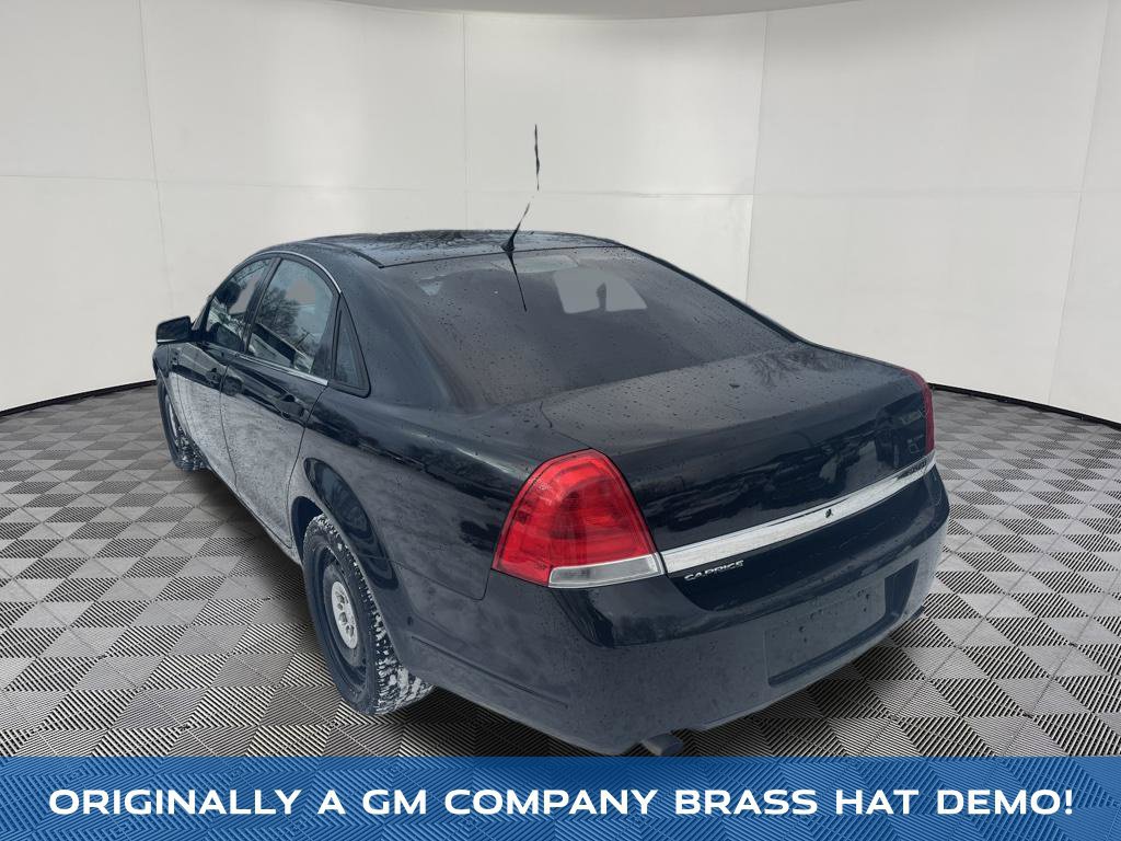 Used 2011 Chevrolet Caprice RWD image 7