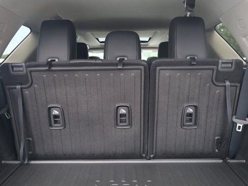 New 2026 Nissan Pathfinder Platinum AWD/4WD image 26