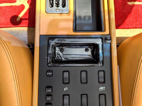 Used 1989 Ferrari Mondial Cabriolet image 24