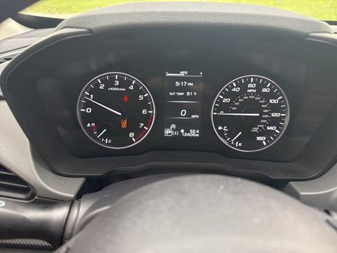 Used 2024 Subaru Crosstrek 2.0i Premium image 11