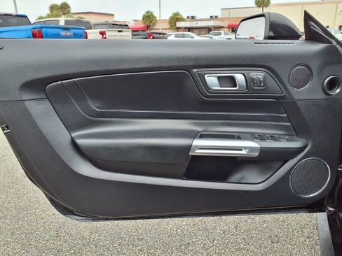Used 2019 Ford Mustang GT Premium w/ Equipment Group 401A RWD image 21