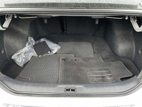 Used 2023 Nissan Altima 2.5 SR image 12