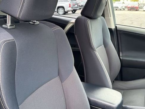 Used 2013 Toyota RAV4 XLE AWD/4WD image 30
