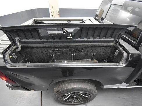 Used 2016 RAM 1500 Laramie w/ Convenience Group image 40