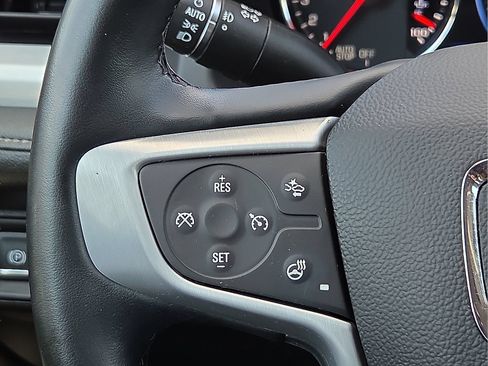 Used 2023 GMC Acadia SLT w/ Elevation Edition FWD image 22