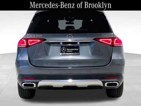 Used 2022 Mercedes-Benz GLE 350 4MATIC image 4