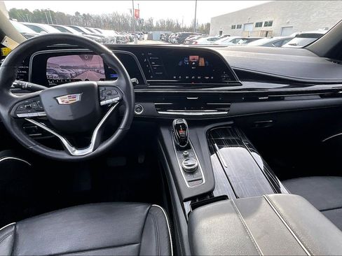 Used 2021 Cadillac Escalade ESV Sport w/ Driver Assist Tech Package image 16