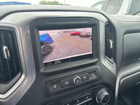 Used 2025 Chevrolet Silverado 1500 W/T RWD image 15