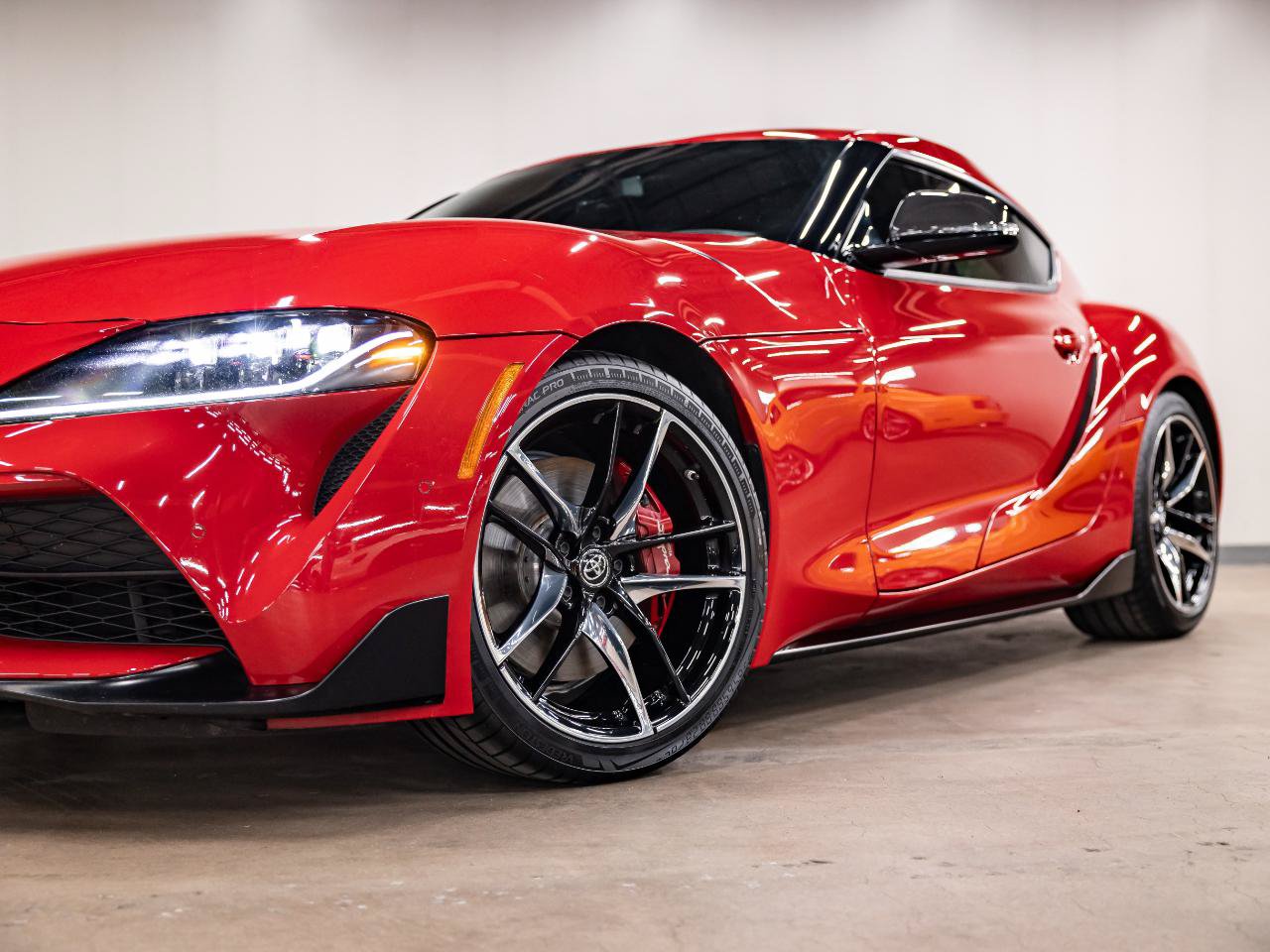 Used 2021 Toyota Supra Premium w/ Driver Assist Package RWD image 20