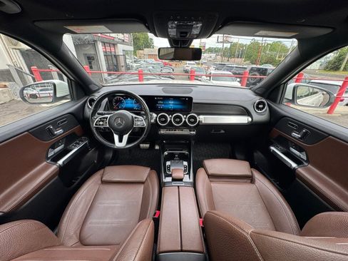 Used 2020 Mercedes-Benz GLB 250 4MATIC image 43