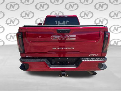 Used 2025 GMC Sierra 2500 AT4 w/ AT4 Premium Plus Package AWD/4WD image 14