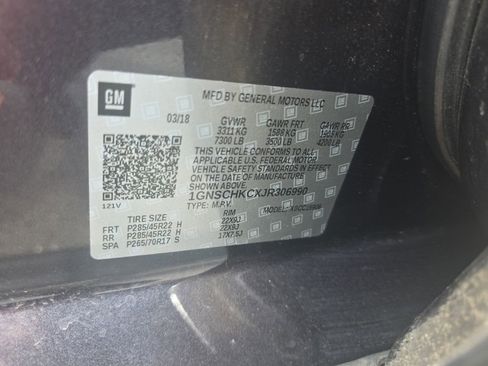 Used 2018 Chevrolet Suburban LT RWD image 26