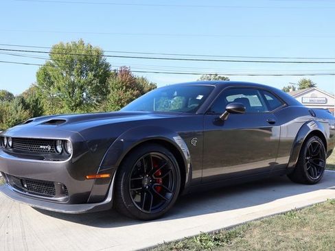 Used 2023 Dodge Challenger SRT Hellcat Widebody image 7