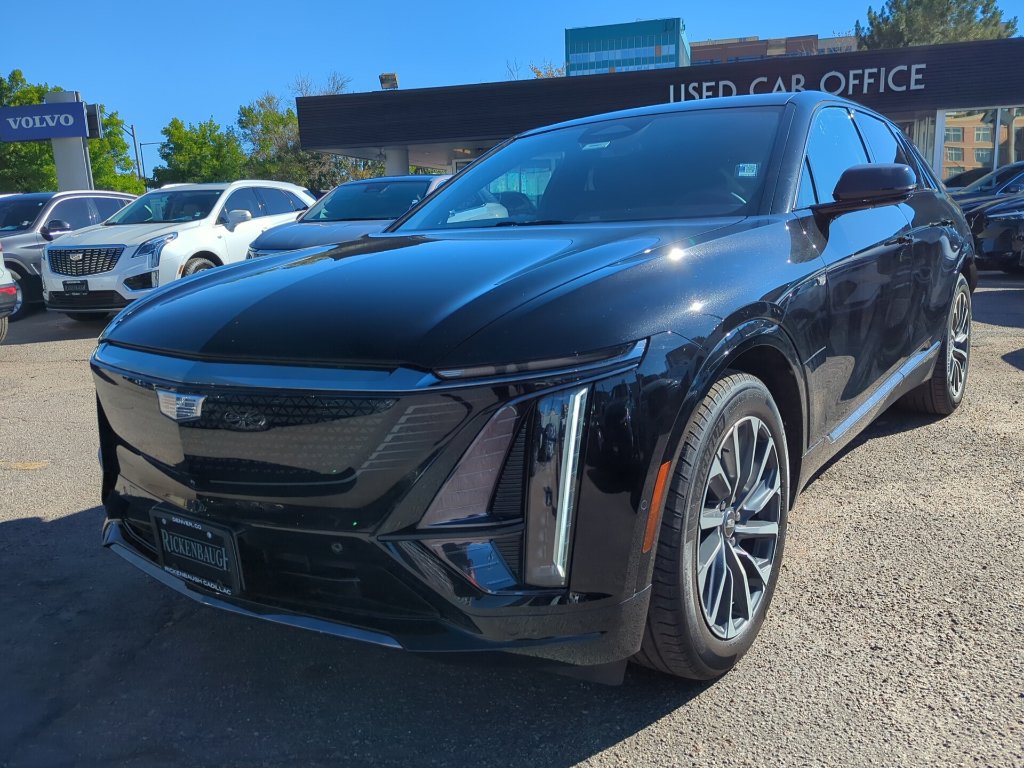 Certified 2024 Cadillac Lyriq Sport AWD/4WD image 3