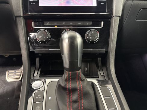 Used 2021 Volkswagen GTI SE FWD image 16