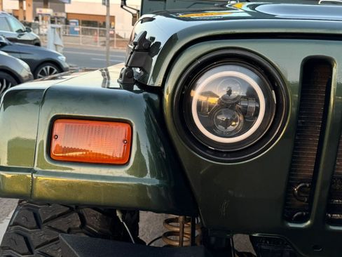 Used 1997 Jeep Wrangler Sahara AWD/4WD image 8