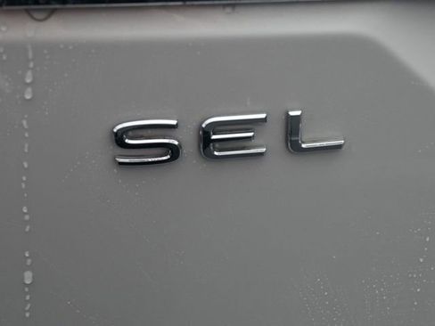 New 2025 Volkswagen Atlas SEL image 12