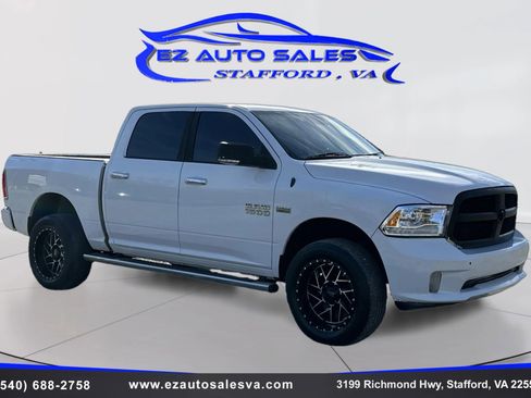 Used 2015 RAM 1500 Limited image 3