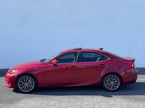 Used 2015 Lexus IS 250 w/ Navigation System Package RWD image 10
