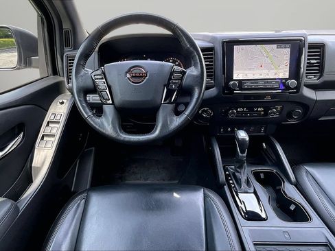 Used 2022 Nissan Frontier PRO-4X w/ Pro-4X Premium Package AWD/4WD image 10
